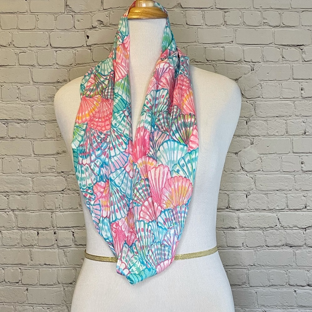 Lilly Pulitzer infinity scarf oh shello multi